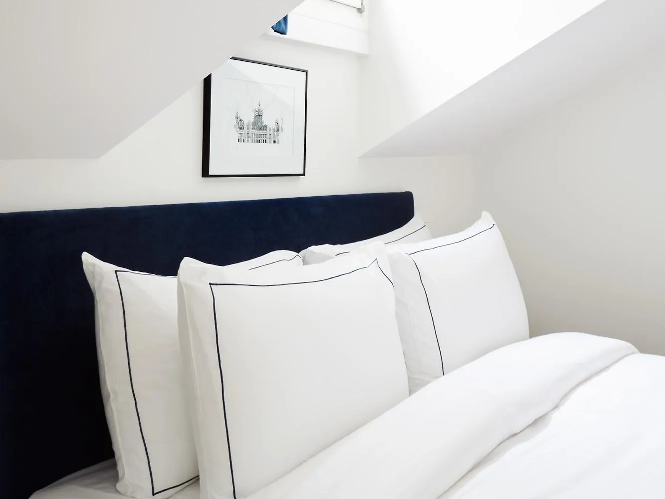 Otel Rendez-vous Batignolles Paris